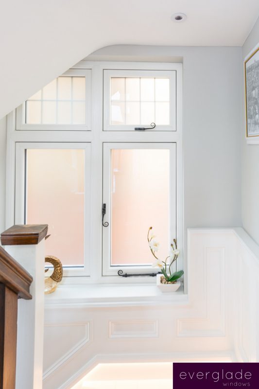 Period windows Perivale