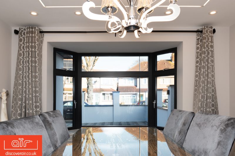 Modern-installation-of-flush-aluminium-windows