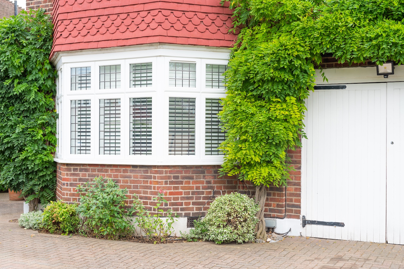 One Collection Home Bay Windows_3