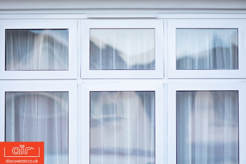 White-aluminium-air-MOD-flush-windows