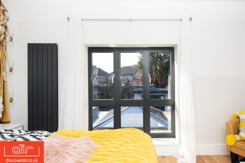 air-MOD-Flush-aluminim-windows-installed-in-bedroom (1)