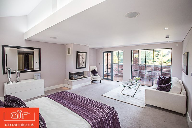 air-MOD-Flush-aluminium-windows-installed-in-bedroom