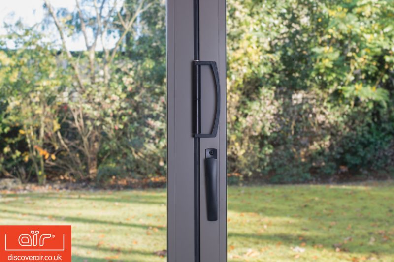 airbifolddoorsevergladewindowsuxbridge Everglade Windows