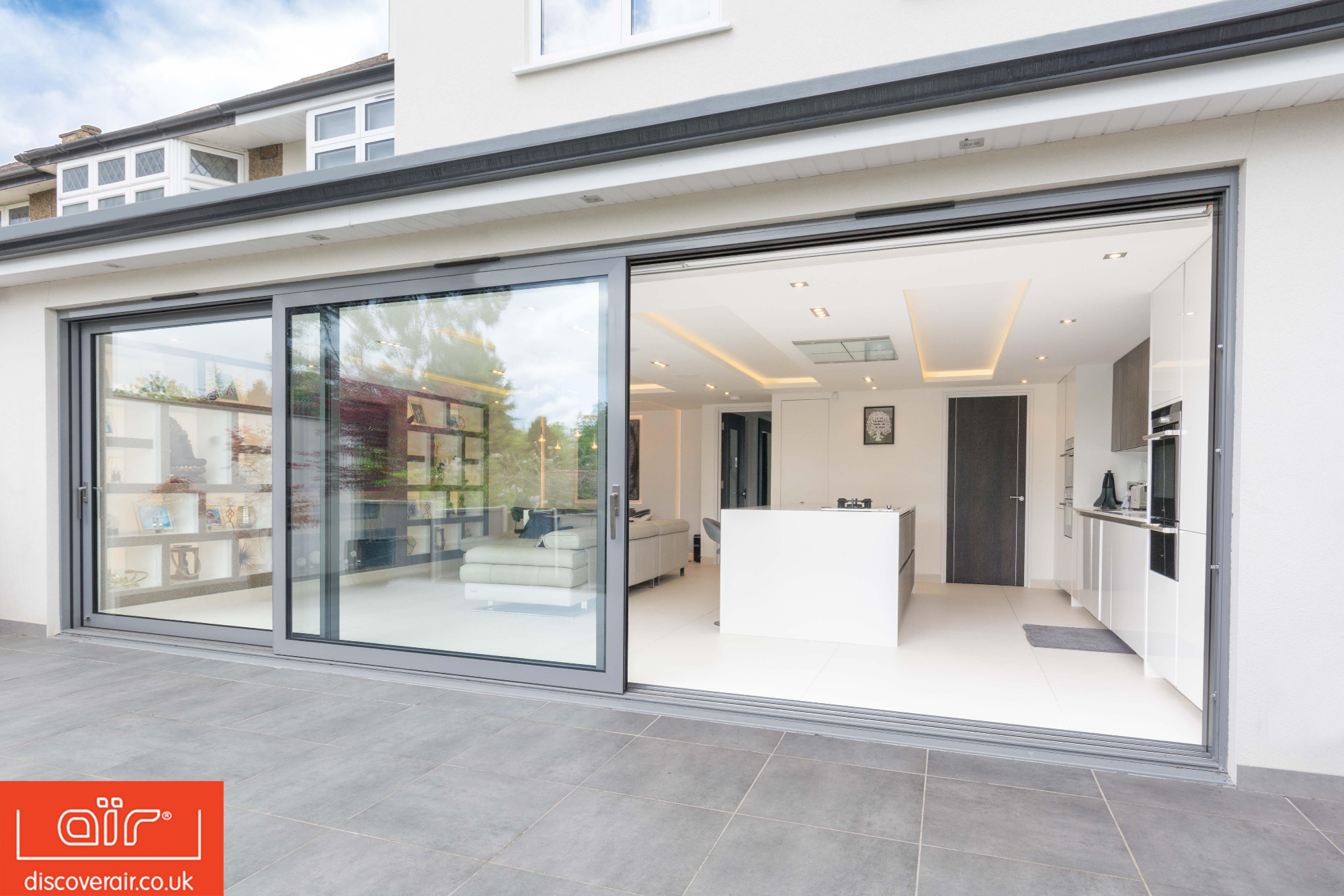 aïr Lift and Slide Doors & aluminium sliding doors from Everglade, Perivale