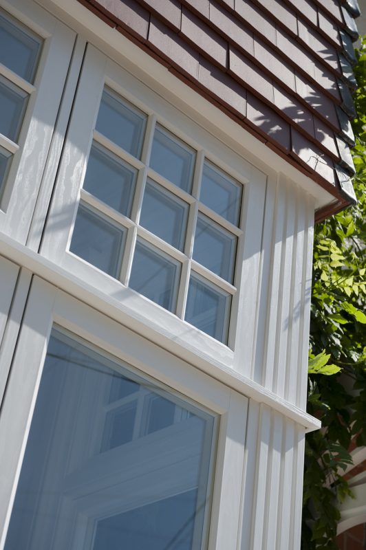 Period windows from Residence 9